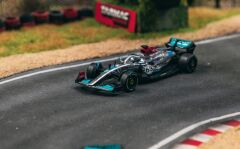 Tarmac Works X iXO Models 164 Mercedes-AMG F1 W13 E Performance Belgian Grand Prix 2022 George Russell #63 - GLOBAL64