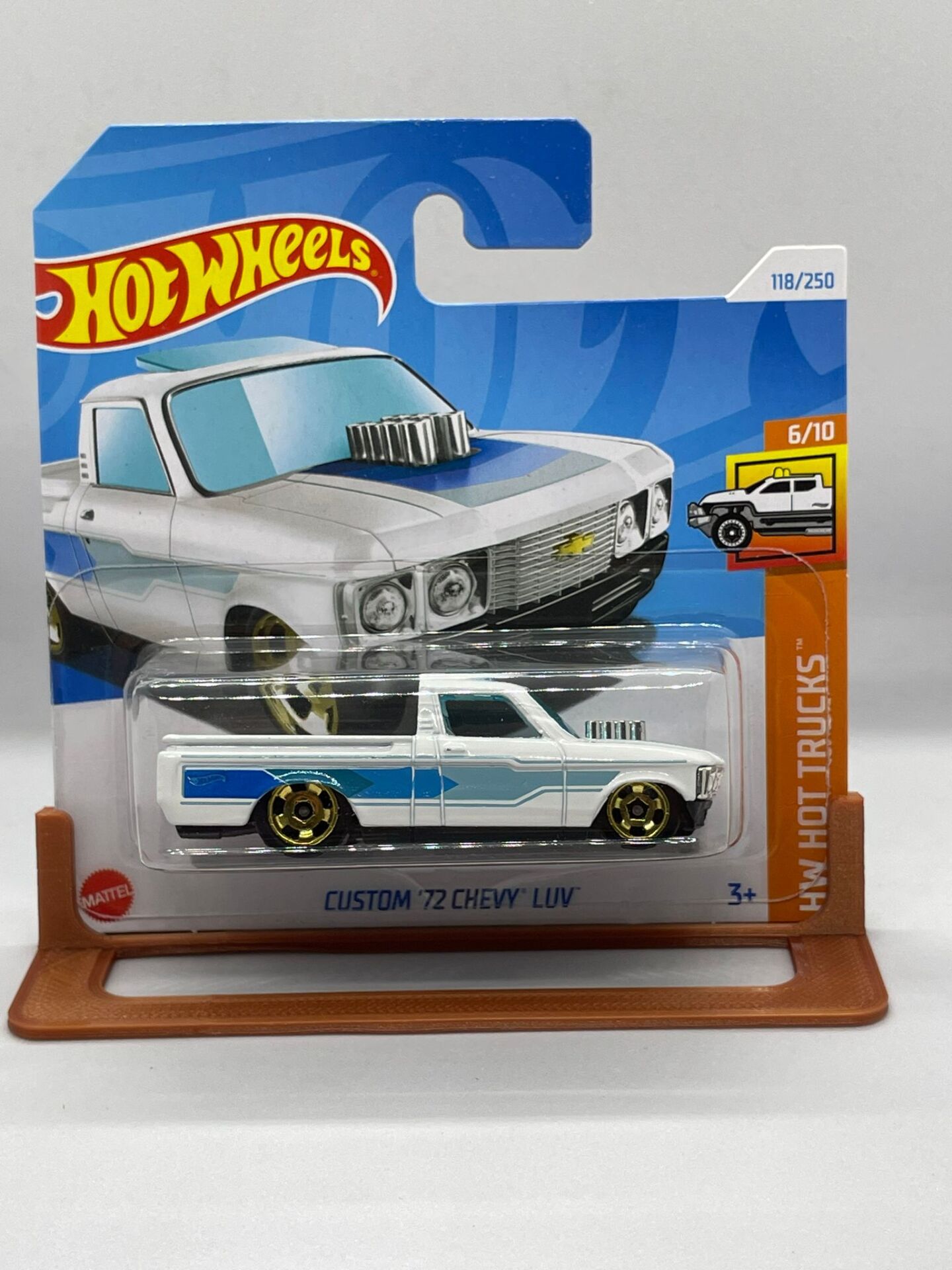 Hot Wheels Custom 72 Chevy Luv P
