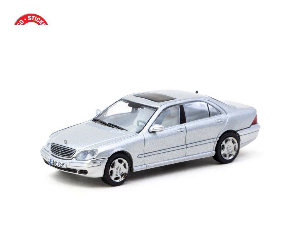Tarmac Works 164 Mercedes-Benz S-Class Brilliant Silver Metallic - GLOBAL64
