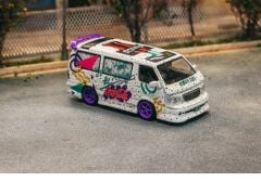 Tarmac Works Toyota Hiace Wagon Custom Coca-Cola Delivery Van - HOBBY64