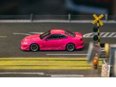 Tarmac Works VERTEX Nissan Silvia S15 Pink Metallic - GLOBAL64