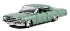 Greenlight California Lowriders Series 1 - 1963 Chevrolet Impala Lowrider - Custom Light Green Solid Pack