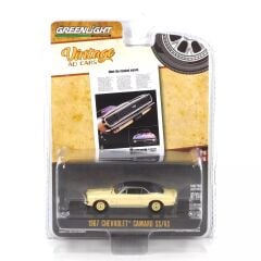 Greenlight Vintage Ad Cars Series 10- 1967 Chevrolet Camaro SSRS