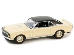 Greenlight Vintage Ad Cars Series 10- 1967 Chevrolet Camaro SSRS