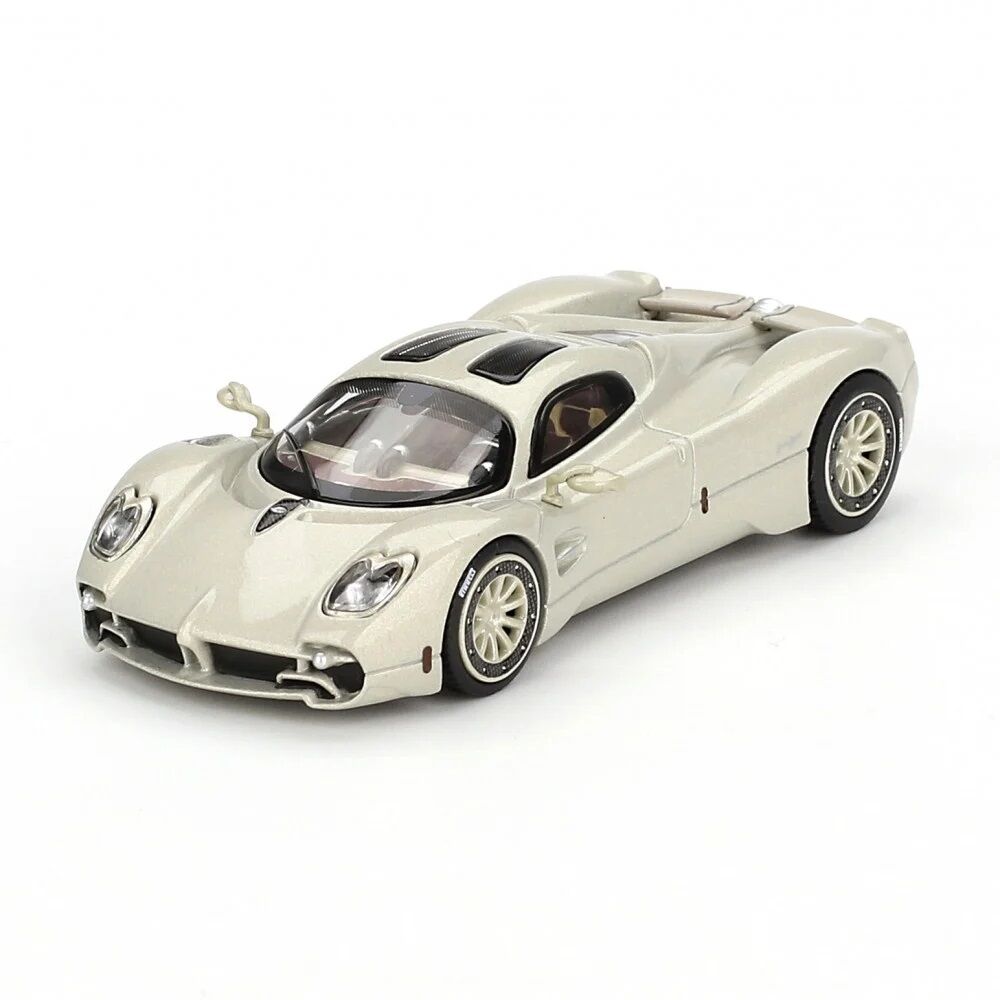 BBR Pagani Utopia Presentation Grigio Rinascimento