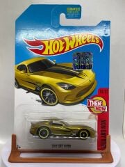Hot Wheels STH 2013 SRT Viper Uzun kart